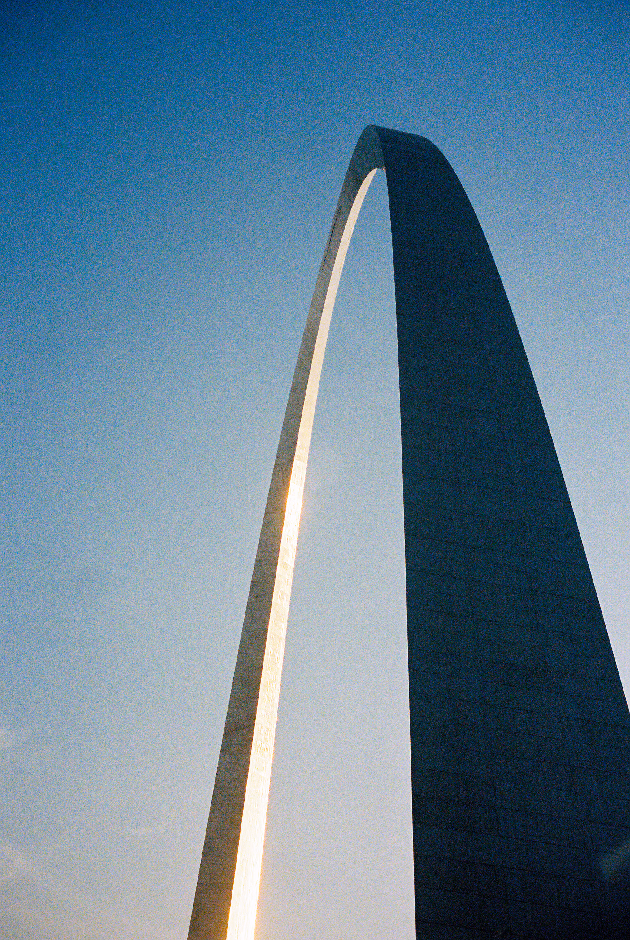 stl-arch.jpg